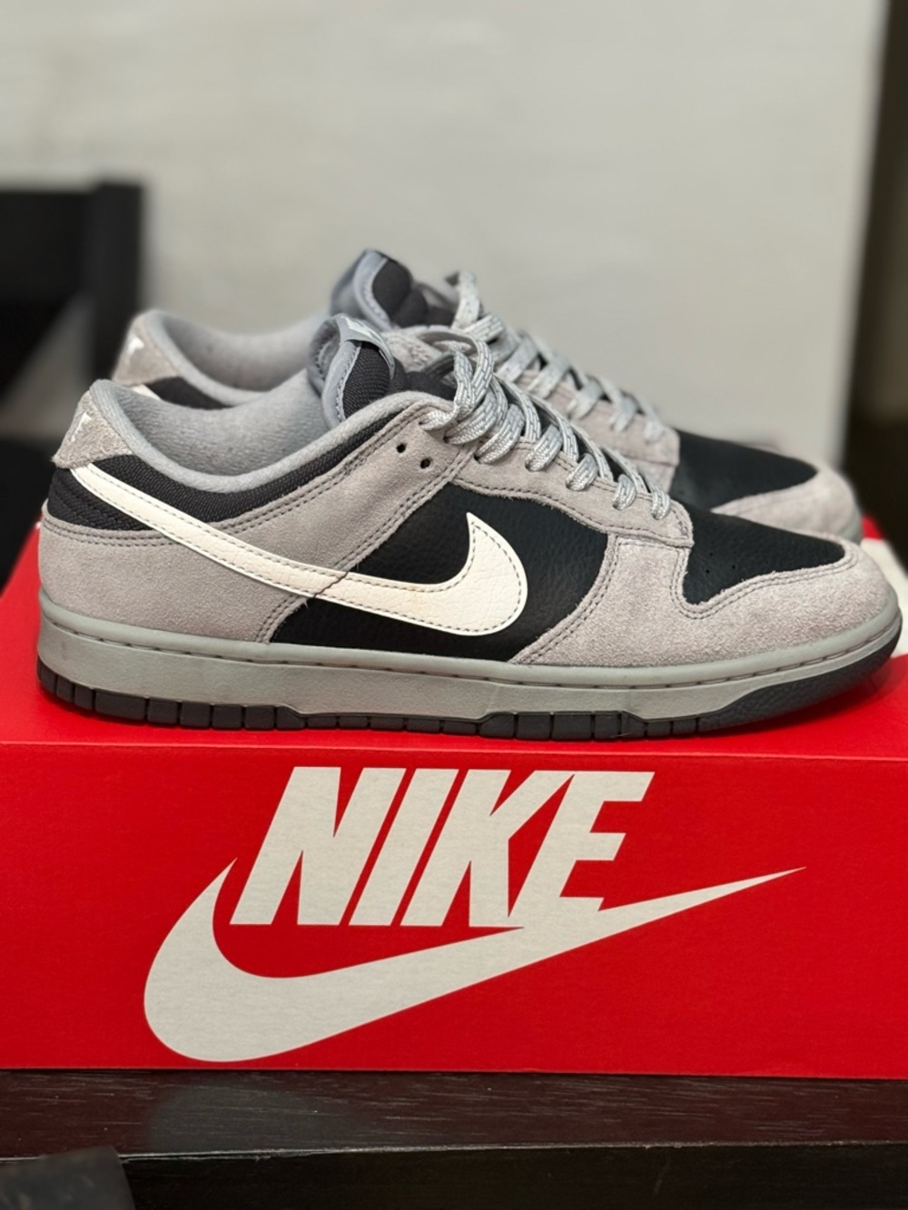 Nike Dunk Men’s Black, Gray & White Low-Top Sneakers - Picture 4 of 5